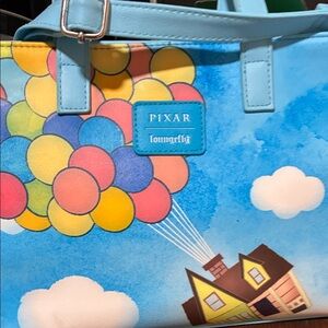 Loungefly Pixar Up Balloon Tote - Sky Blue